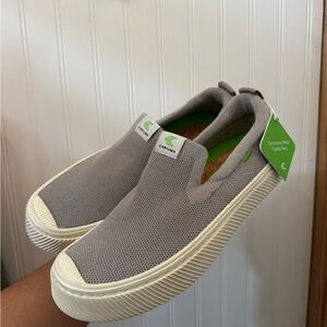 Cariuma Light Gray Slip-On Shoes